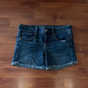 American Eagle midi distressed shorts 8 29